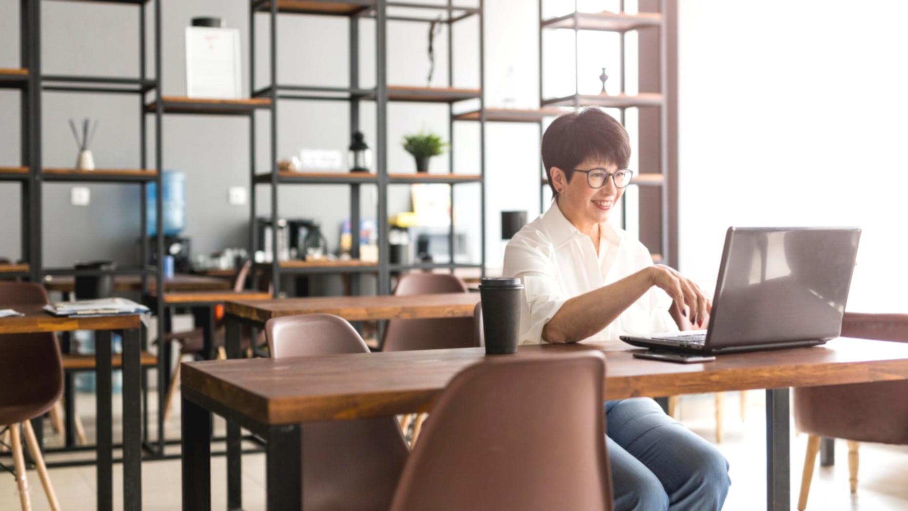 Business financial analysis and planning session